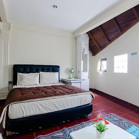 Pele Guesthouse 万隆 外观 照片