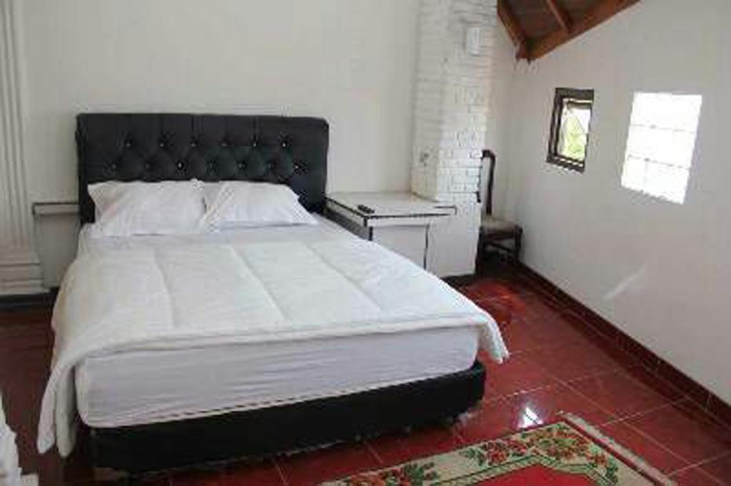 Pele Guesthouse 万隆 外观 照片