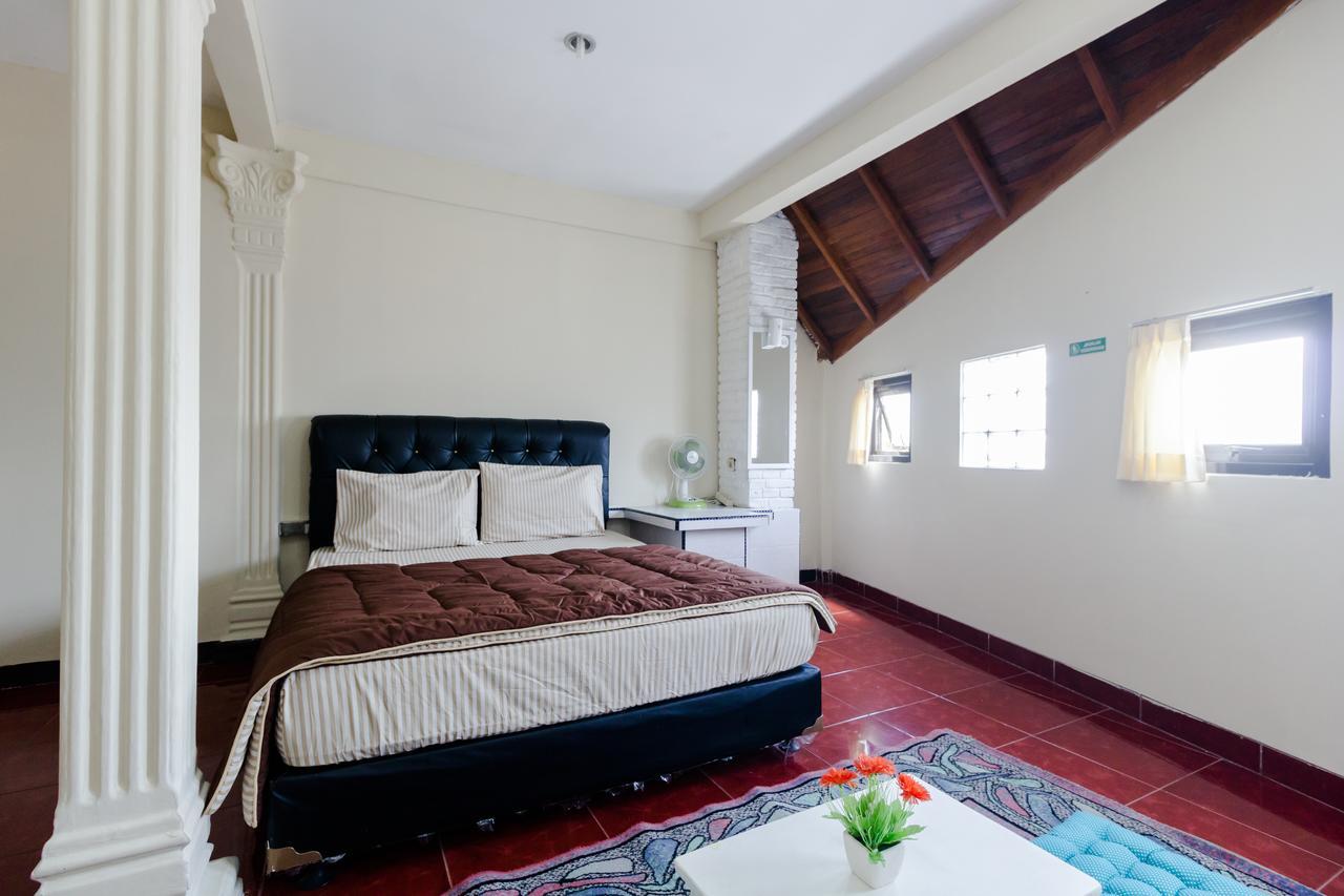 Pele Guesthouse 万隆 外观 照片