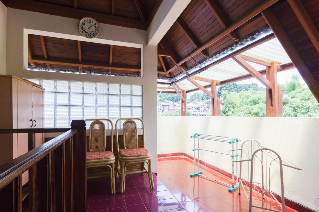 Pele Guesthouse 万隆 外观 照片