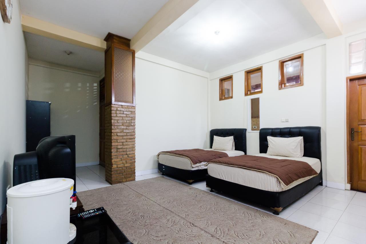 Pele Guesthouse 万隆 外观 照片